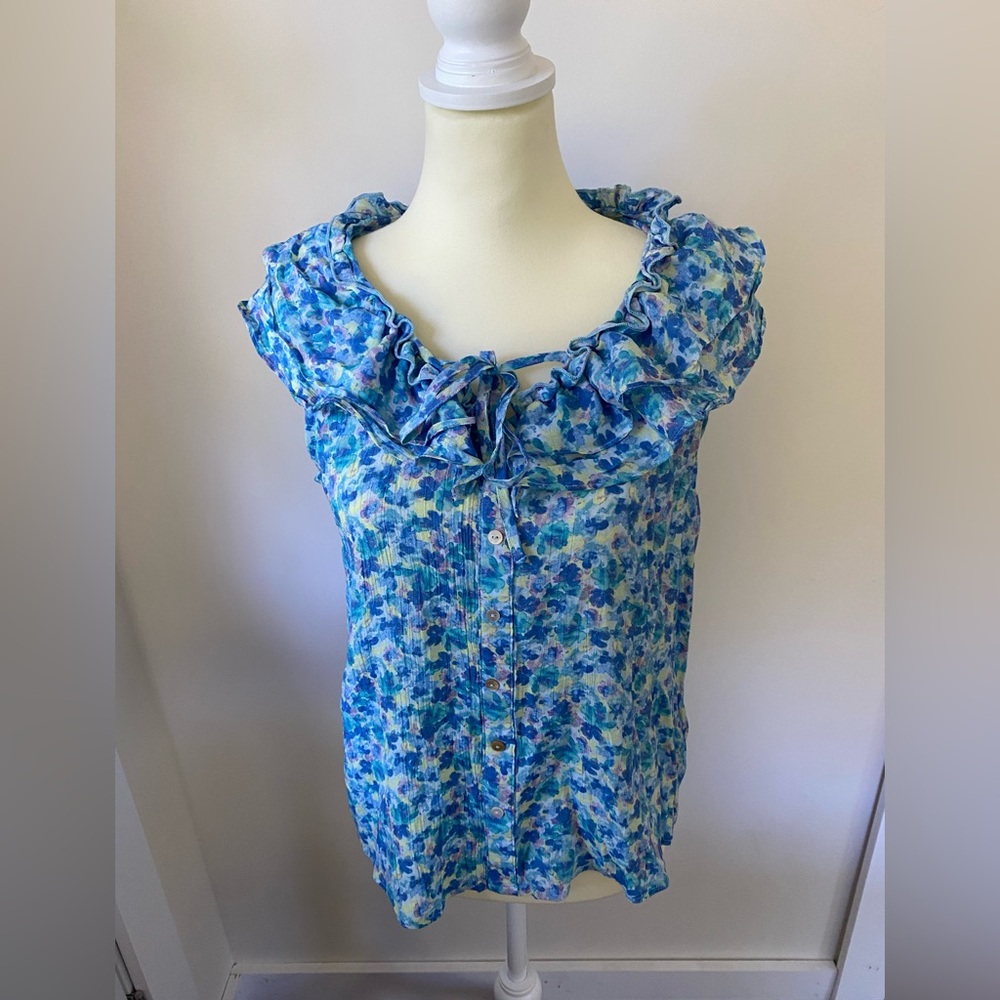 Floral Ruffle Blouse
